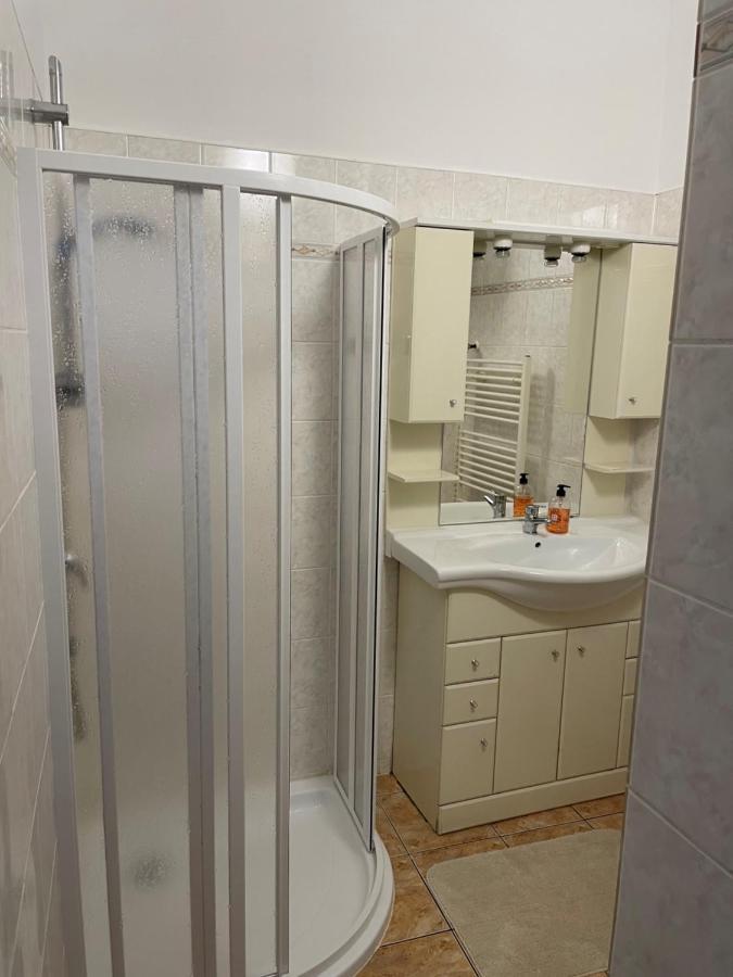 Apartman Netolice 207 Deluxe Exterior photo